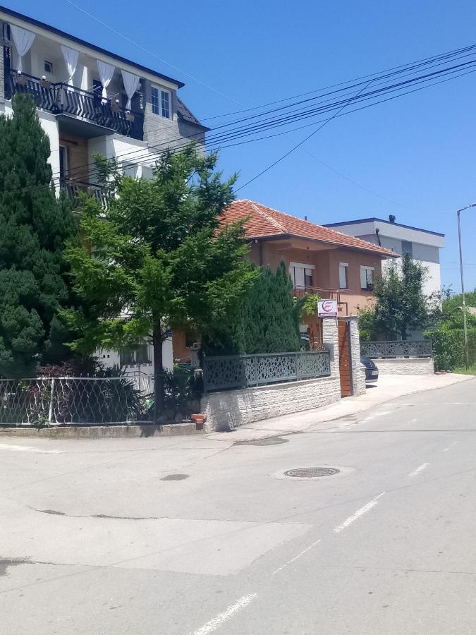 Finesi Apartments 2 Ohrid Exterior photo